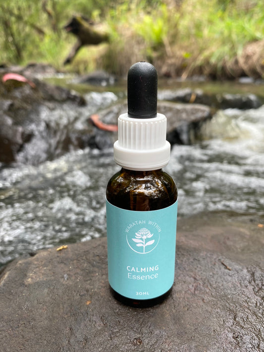 Calming Essence 30 ml  Assists with calming and slowing down a busy brain. Let go of worry to find peace.